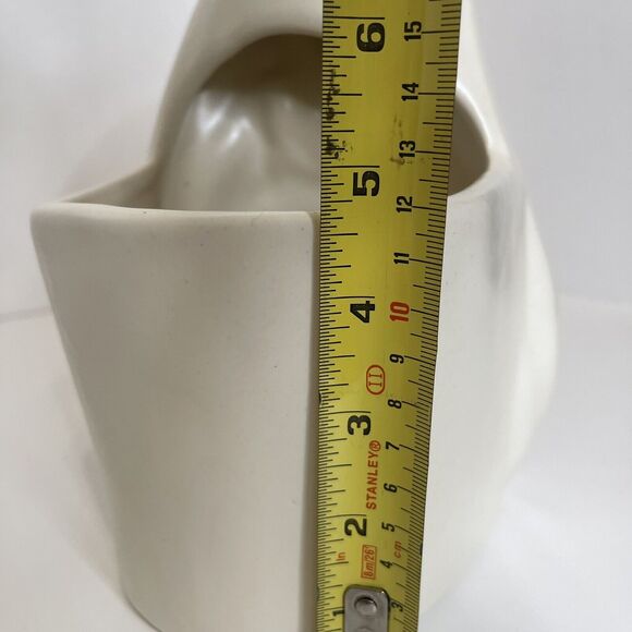 Vintage Haegar Praying Madonna Ceramic planter Made In U.S.A - Picture 11 of 14